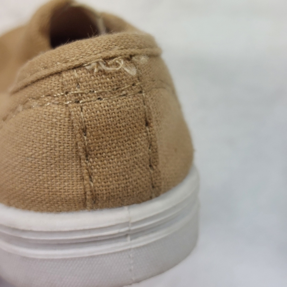 GARANIMALS TODDLER BOYS TAN BROWN NEUTRAL SLIDE ON SLIP ON CANVAS SHOES SIZE 6 - Picture 5 of 10